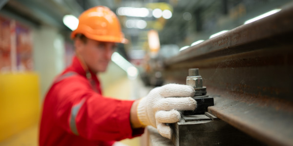 Mecánicos Industriales · Montadores de Estructuras / Maquinaria Prades · Mantenimiento Preventivo y Correctivo de Maquinaria